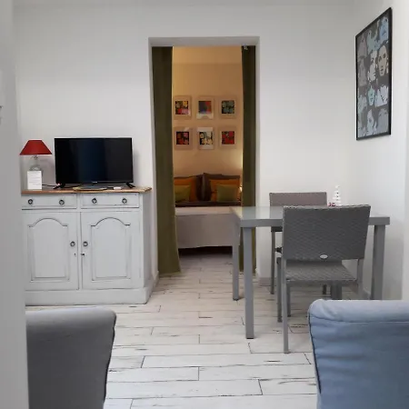 VILLA DU GOLFE - STUDIO 2Bis AVENUE D'AQUITAINE La Ciotat Exterior foto
